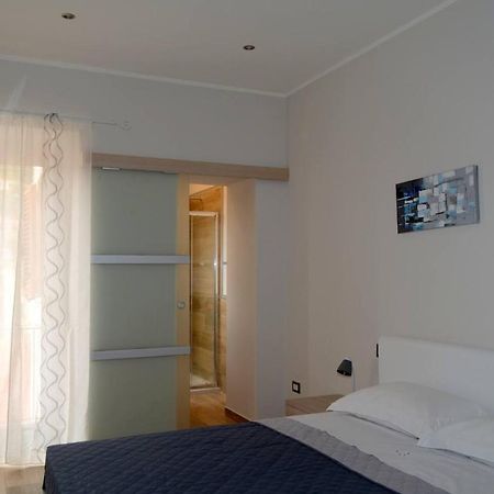 Bed and Breakfast Le Scalette La Maddalena  Zewnętrze zdjęcie